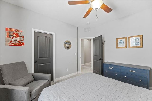 3727 NW 95th Street, Kansas City, MO 64154