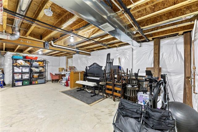 3727 NW 95th Street, Kansas City, MO 64154