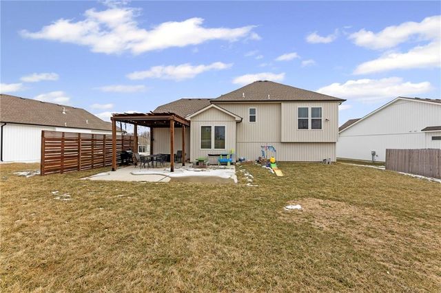 3727 NW 95th Street, Kansas City, MO 64154