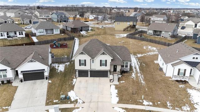 3727 NW 95th Street, Kansas City, MO 64154