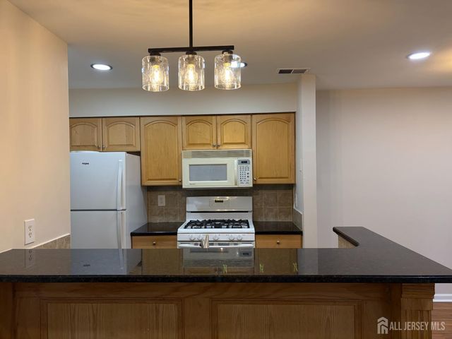 60 Lear Court, East Brunswick, NJ 08816