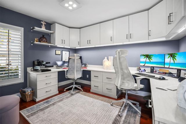 18406 EASTWYCK DR, Tampa, FL 33647