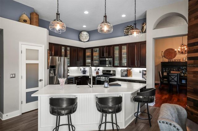 18406 EASTWYCK DR, Tampa, FL 33647