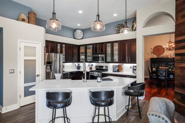 18406 EASTWYCK DR, Tampa, FL 33647