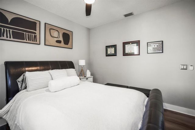 18406 EASTWYCK DR, Tampa, FL 33647