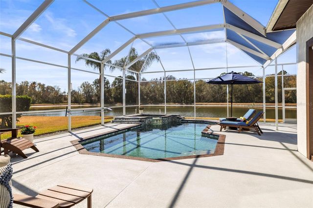 18406 EASTWYCK DR, Tampa, FL 33647