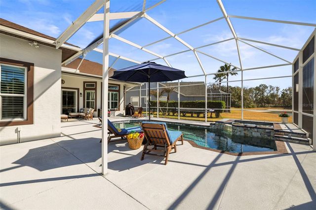 18406 EASTWYCK DR, Tampa, FL 33647