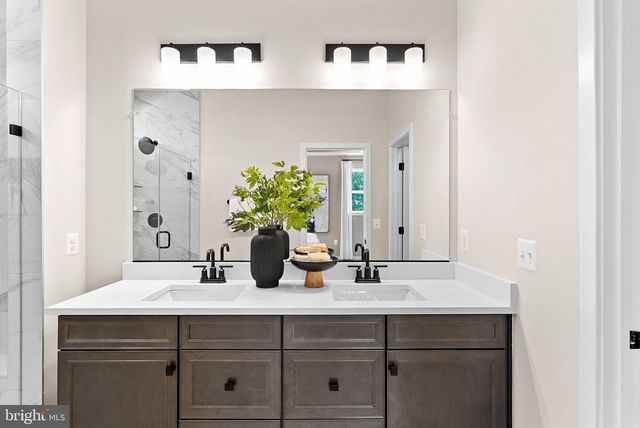 17992 ALICIA AVE, Dumfries, VA 22026