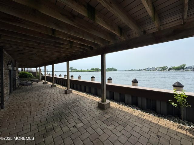 36 Beach Street, Sea Bright, NJ 07760