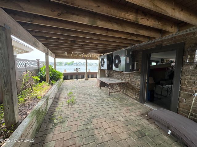 36 Beach Street, Sea Bright, NJ 07760