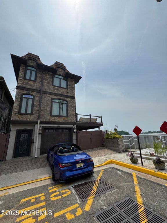 36 Beach Street, Sea Bright, NJ 07760