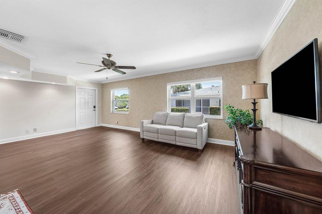 2303 Lowson Boulevard D, Delray Beach, FL 33445