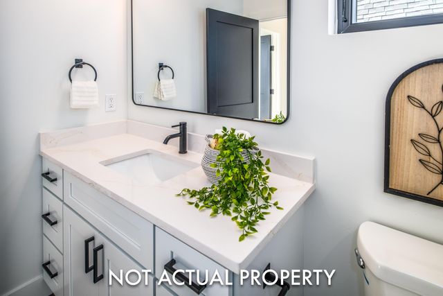 1710 Oak Street, Columbus, OH 43205