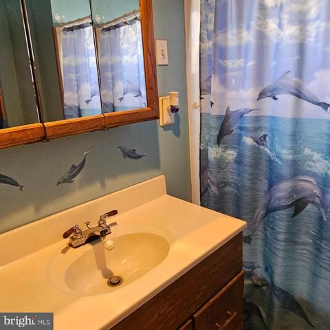 4755 W END AVE, Pennsauken, NJ 08109