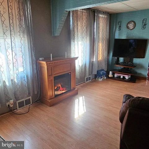 4755 W END AVE, Pennsauken, NJ 08109