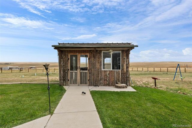 23758 No Mans Land Drive, Deer Trail, CO 80105