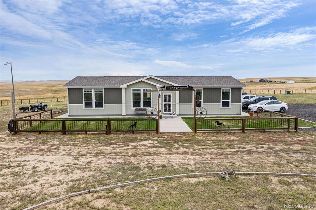 23758 No Mans Land Drive, Deer Trail, CO 80105