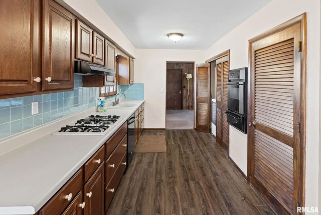 8 Ronnies Terrace, Centralia, IL 62801