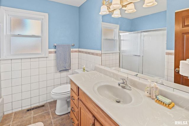 8 Ronnies Terrace, Centralia, IL 62801