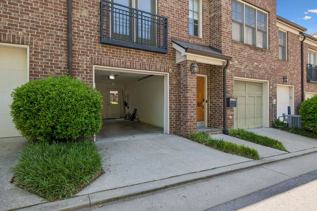 718 4th Ave, N, Nashville, TN 37208