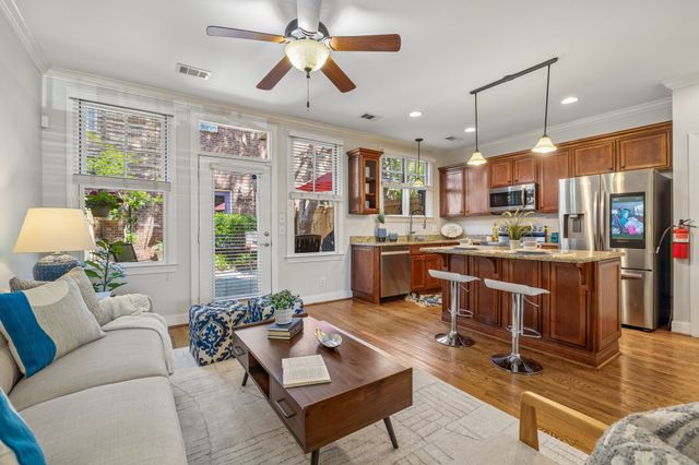 718 4th Ave, N, Nashville, TN 37208