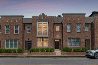 718 4th Ave, N, Nashville, TN 37208