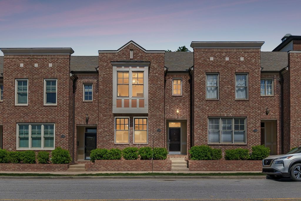 718 4th Ave, N, Nashville, TN 37208