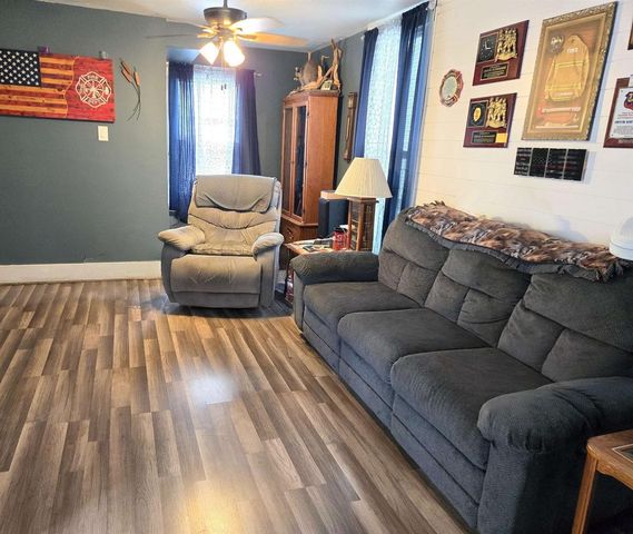 505 ST CLAIR STREET, Manitowoc, WI 54220