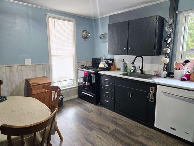 505 ST CLAIR STREET, Manitowoc, WI 54220