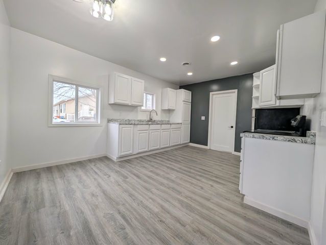 5526 N State Road, Alma, MI 48801