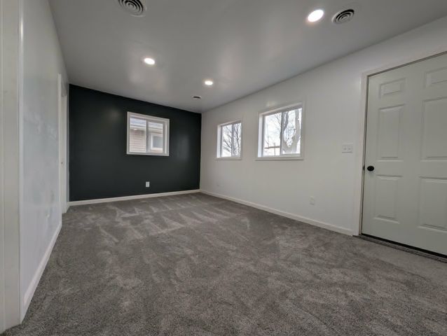 5526 N State Road, Alma, MI 48801