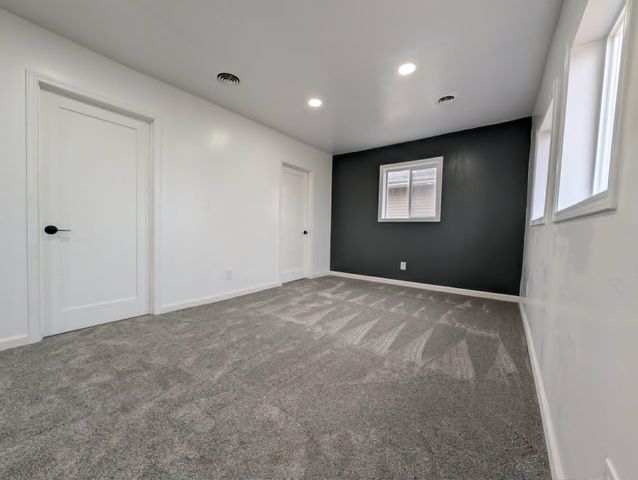 5526 N State Road, Alma, MI 48801