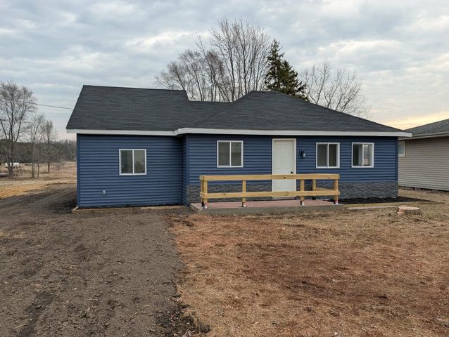 5526 N State Road, Alma, MI 48801