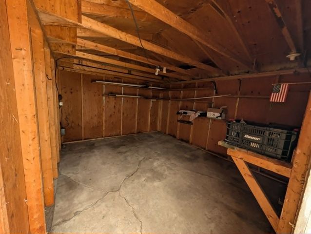 5526 N State Road, Alma, MI 48801