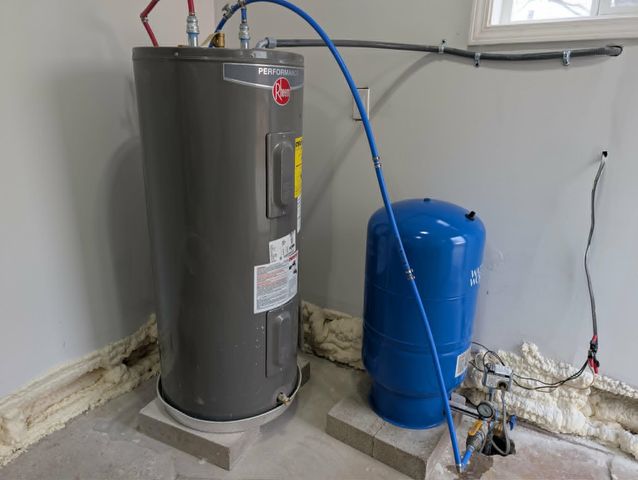 5526 N State Road, Alma, MI 48801