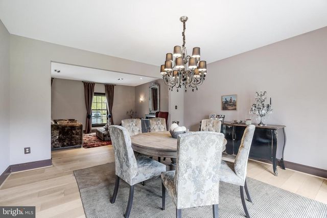 11748 THOMAS AVE, Great Falls, VA 22066