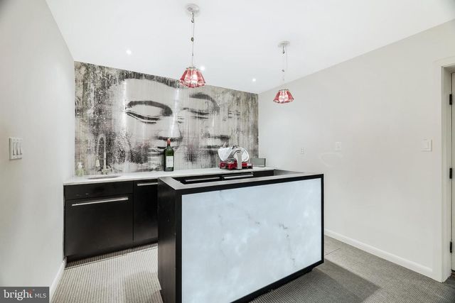 11748 THOMAS AVE, Great Falls, VA 22066