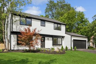 303 Cedarbrook Road, Naperville, IL 60565