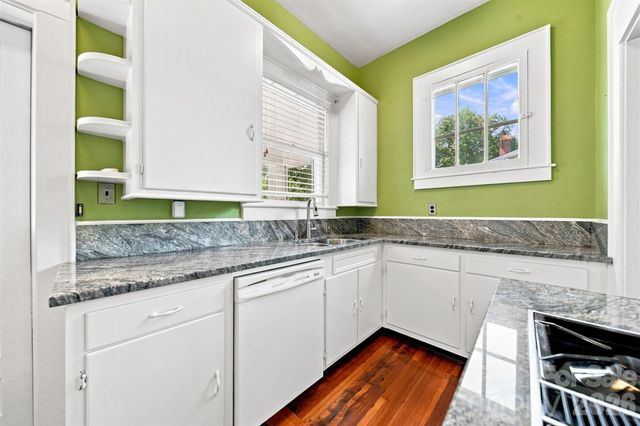 433 N Cedar Street, Lincolnton, NC 28092