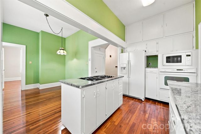 433 N Cedar Street, Lincolnton, NC 28092