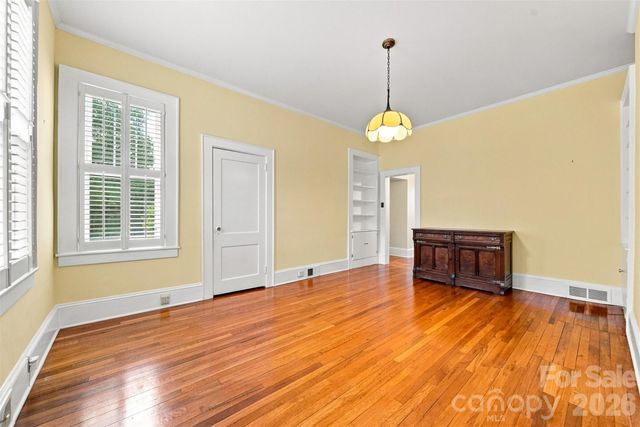 433 N Cedar Street, Lincolnton, NC 28092