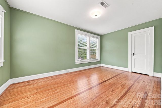 433 N Cedar Street, Lincolnton, NC 28092