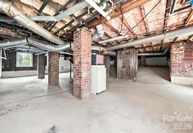 433 N Cedar Street, Lincolnton, NC 28092