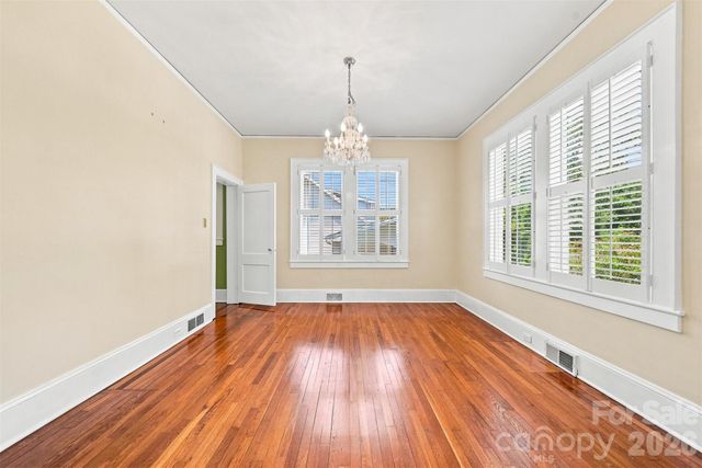 433 N Cedar Street, Lincolnton, NC 28092