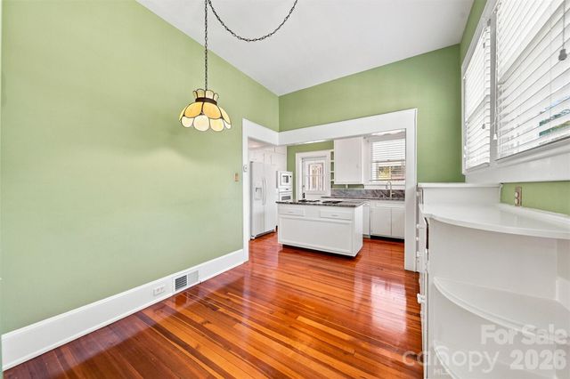 433 N Cedar Street, Lincolnton, NC 28092