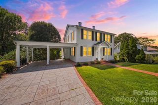 433 N Cedar Street, Lincolnton, NC 28092