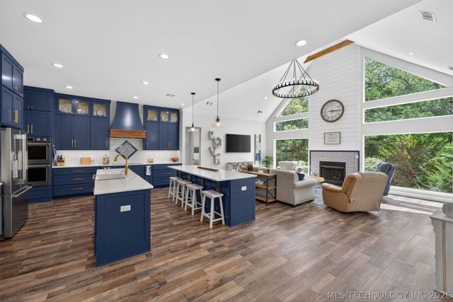 12902 S 20th Place E, Jenks, OK 74037