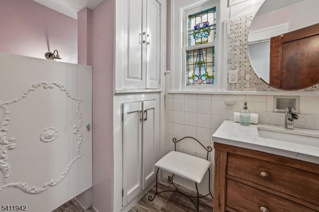 564 Sinclair Terrace, South Orange Village Twp., NJ 07079