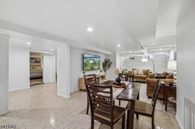 564 Sinclair Terrace, South Orange Village Twp., NJ 07079