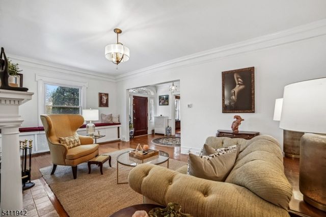 564 Sinclair Terrace, South Orange Village Twp., NJ 07079